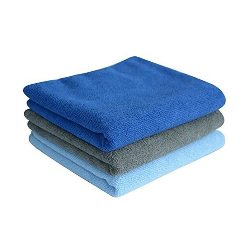 Lint-free at streak-free microfiber na paglilinis ng kotse